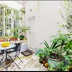 Bright And Quiet Parisian Apartment
